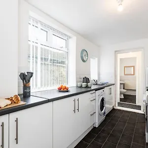  Apartment Vicarage House Tsac