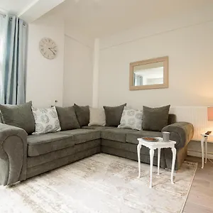  Apartment K - Kauto Star United Kingdom